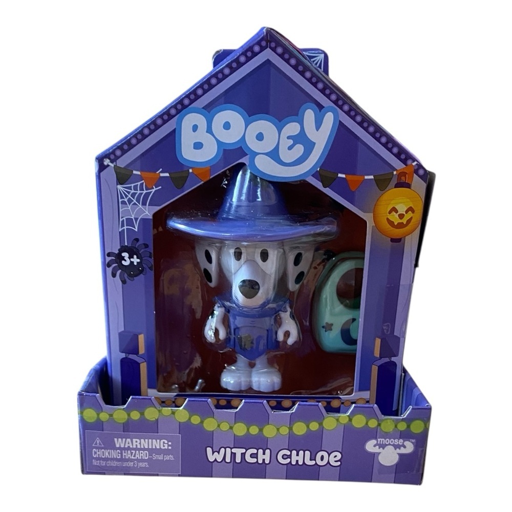 Bluey and Friends Witch Chloe Halloween Costume Action Figure Trick or Treat NEW